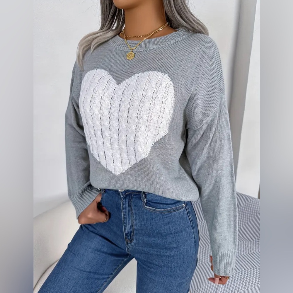 Simply Southern Valentine Cabled Heart Kit Sweater Women’s Gray Size Medium